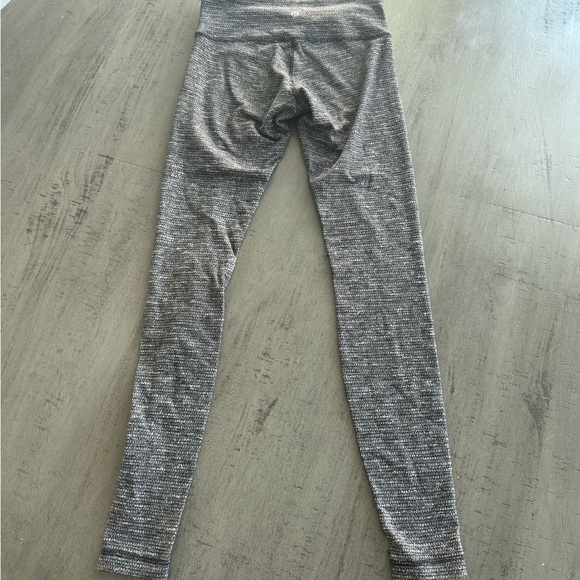 Lululemon size 6 Leggings - Picture 2 of 5